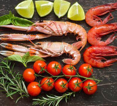吃虾不宜吃6种水果蔬菜（挑选新鲜虾的小窍门）